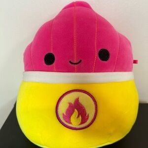 Squishmallow Mariska the Flamin' Hot Fries